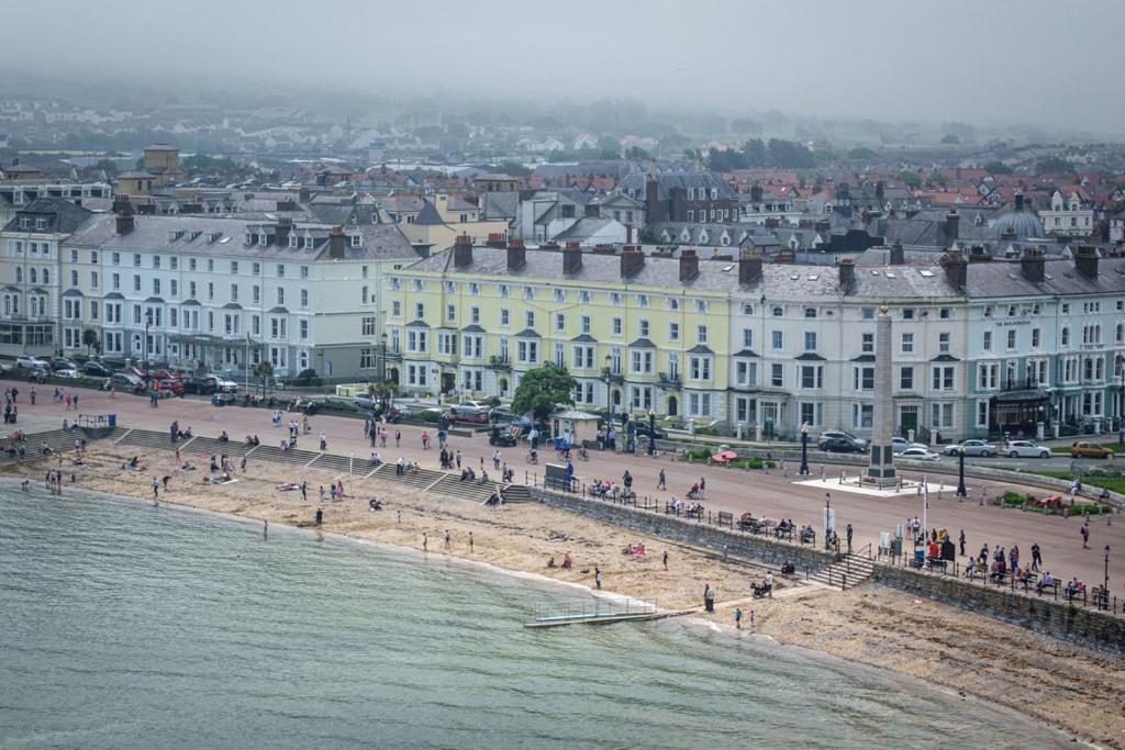 Iris Hotel Llandudno Exterior photo
