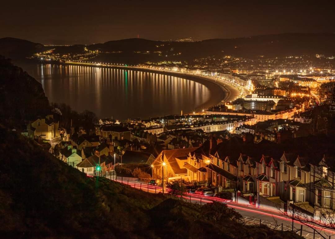 Iris Hotel Llandudno Exterior photo