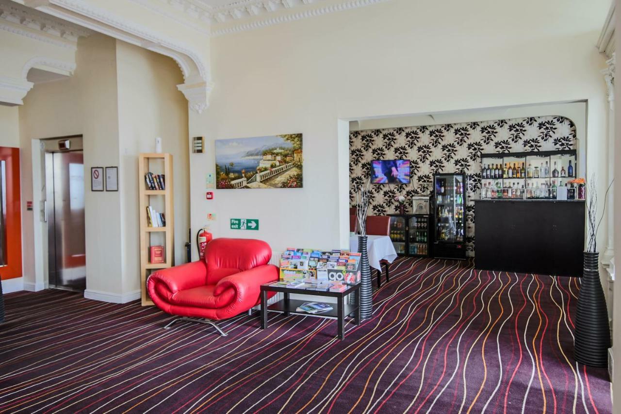 Iris Hotel Llandudno Exterior photo